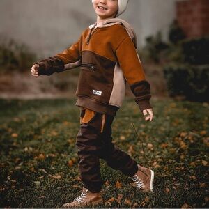 Cozy Kids Hoodie and Jogger Set in Brown and Tan